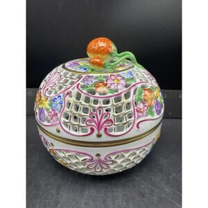 Herend LARGE Reticulated Round Bonbonniere/lidded box,Strawberry Finial, No.6212